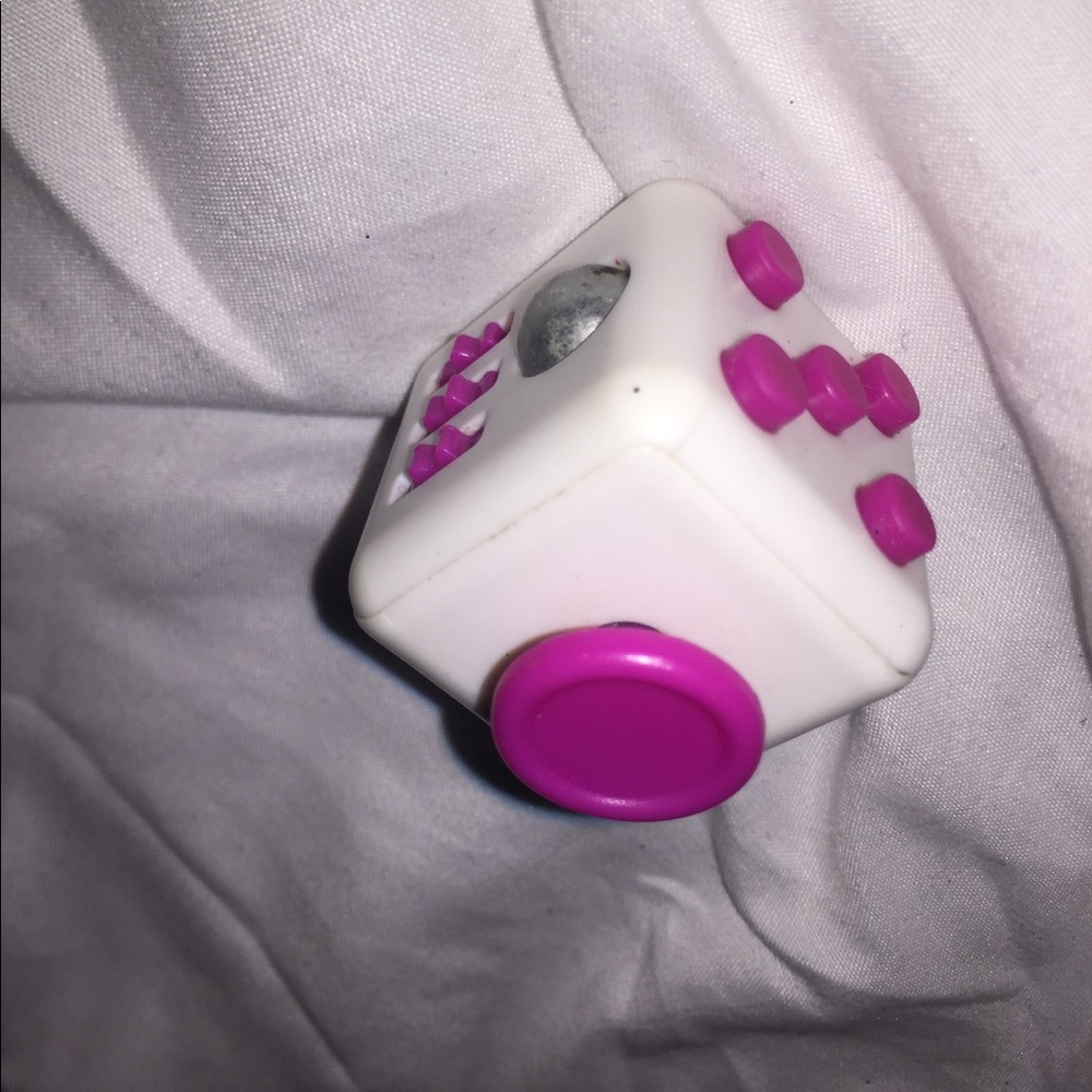 Fidget cube - Picture 2 of 2